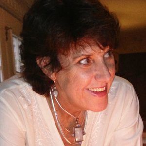 Meet your Posher, Cyndie